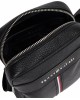 Tommy HIlfiger TH Downtown Mini Reporter Black 7230 Tommy HIlfiger TH Downtown Mini Reporter Black 7230